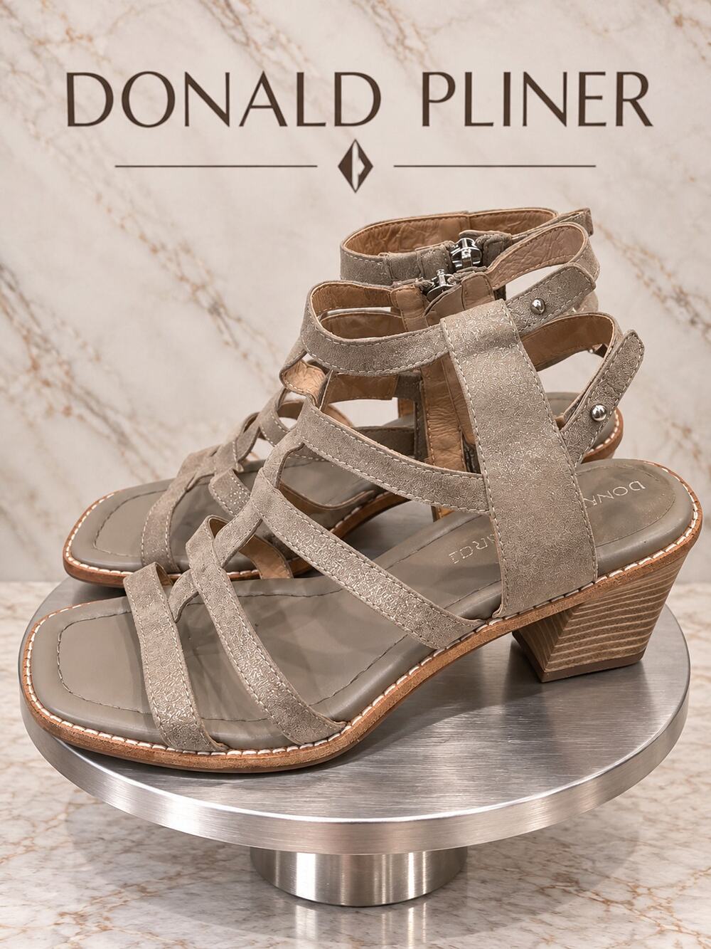 Donald J Pliner Jenessa Metallic Suede Strappy Sandals Size 9.5M